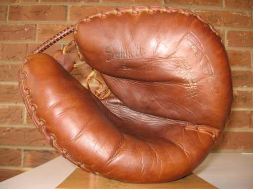 Paul Richards Sonnett 9C Front